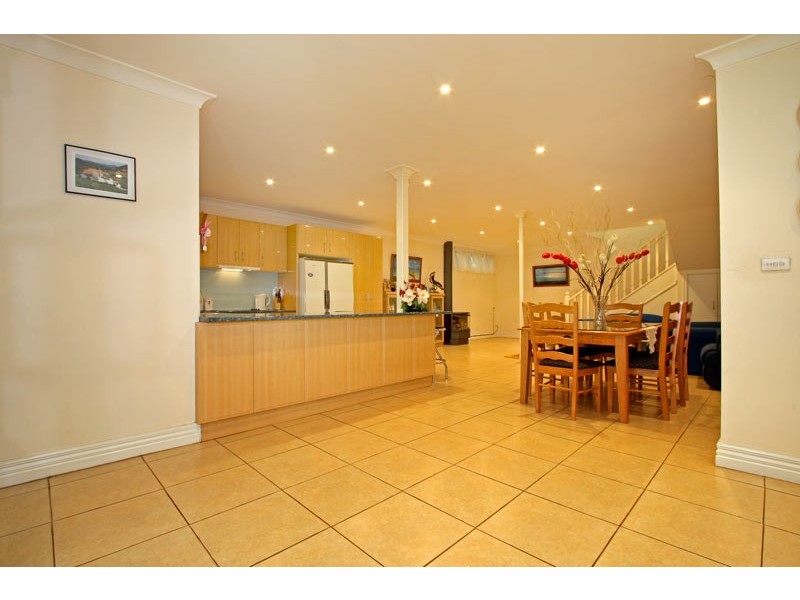 10 Fairhills Drive, Rye VIC 3941