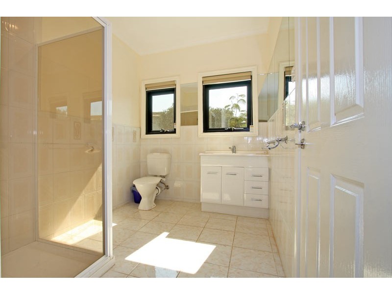 10 Fairhills Drive, Rye VIC 3941