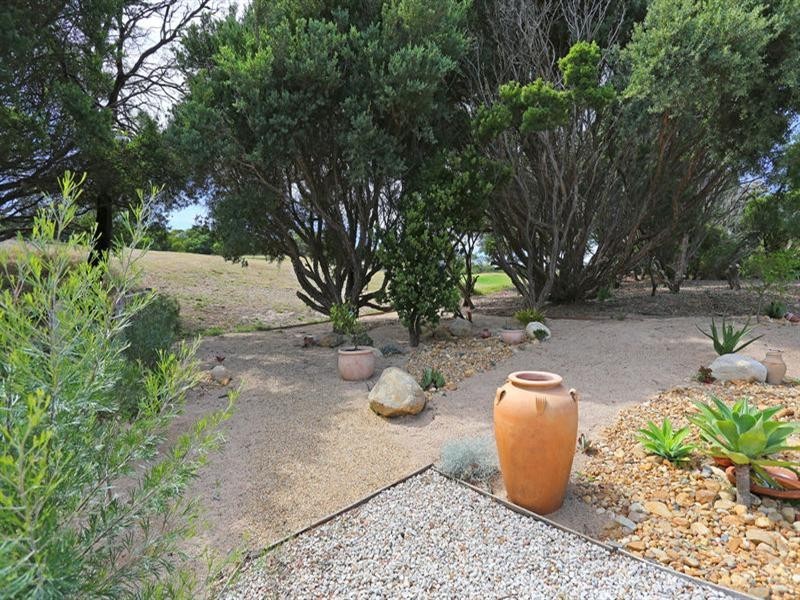 28 Inglis Court, Cape Schanck VIC 3939