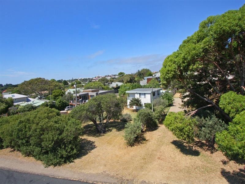 15 Normanby Road, Sorrento VIC 3943