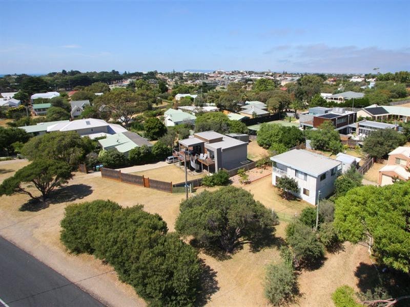 15 Normanby Road, Sorrento VIC 3943
