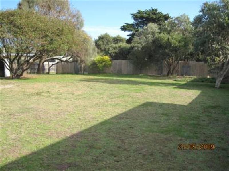 18 Tiberius Road, St Andrews Beach VIC 3941