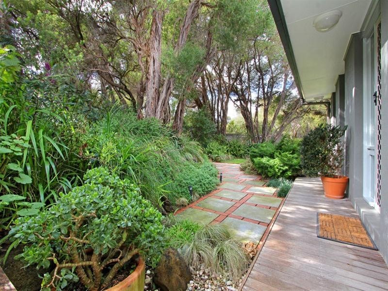 10 Canterbury Jetty Road, Rye VIC 3941