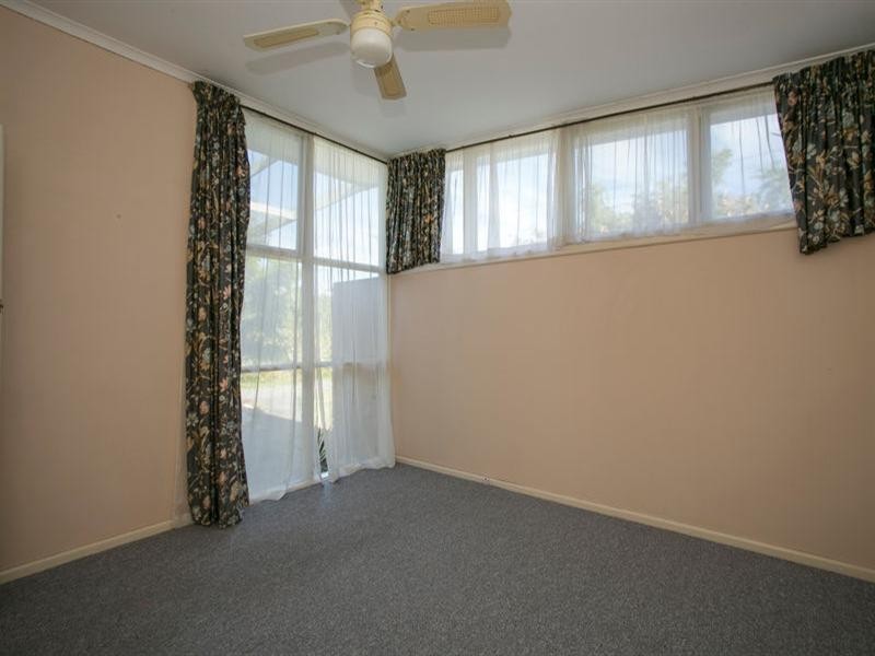 64 Grenville Grove, Rosebud West VIC 3940