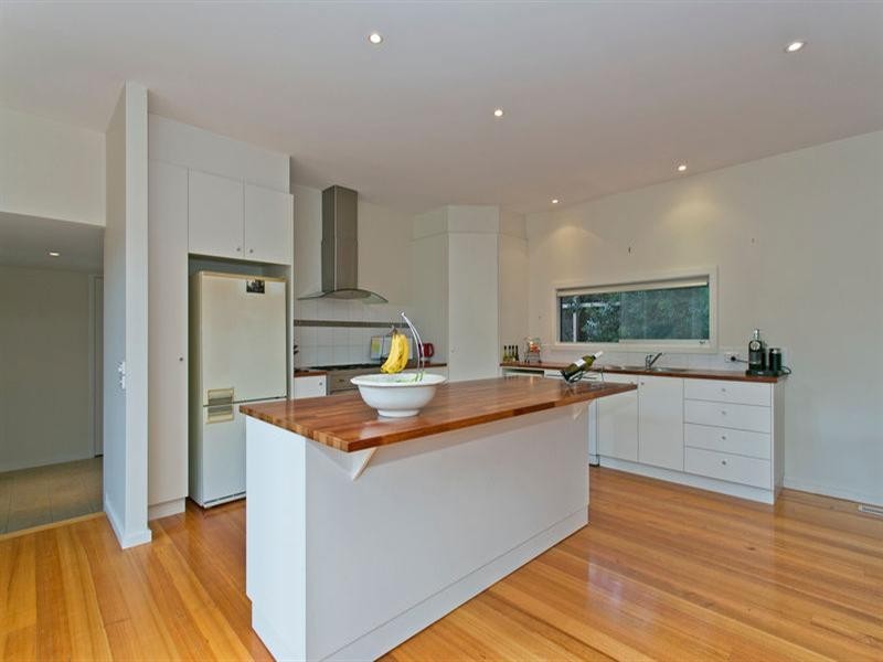 10 Penman Street, Blairgowrie VIC 3942