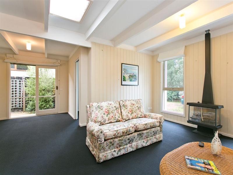 10 Penman Street, Blairgowrie VIC 3942