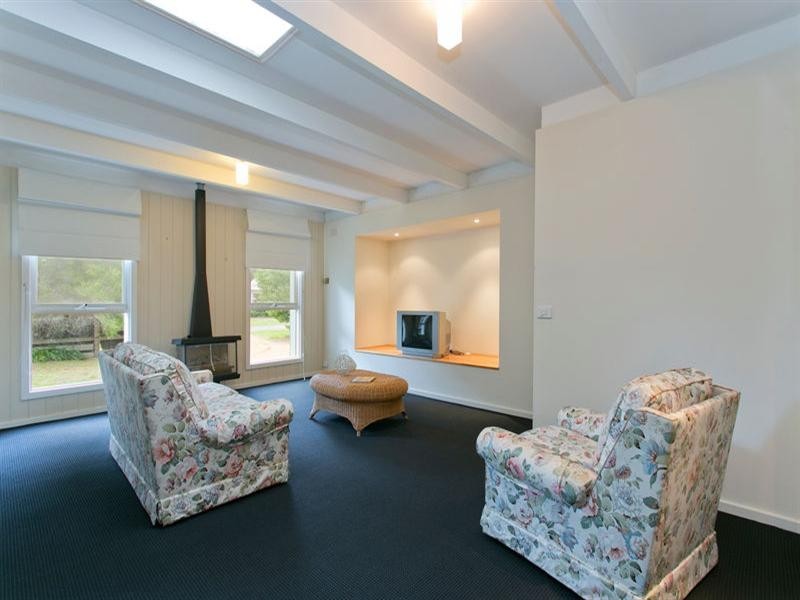 10 Penman Street, Blairgowrie VIC 3942