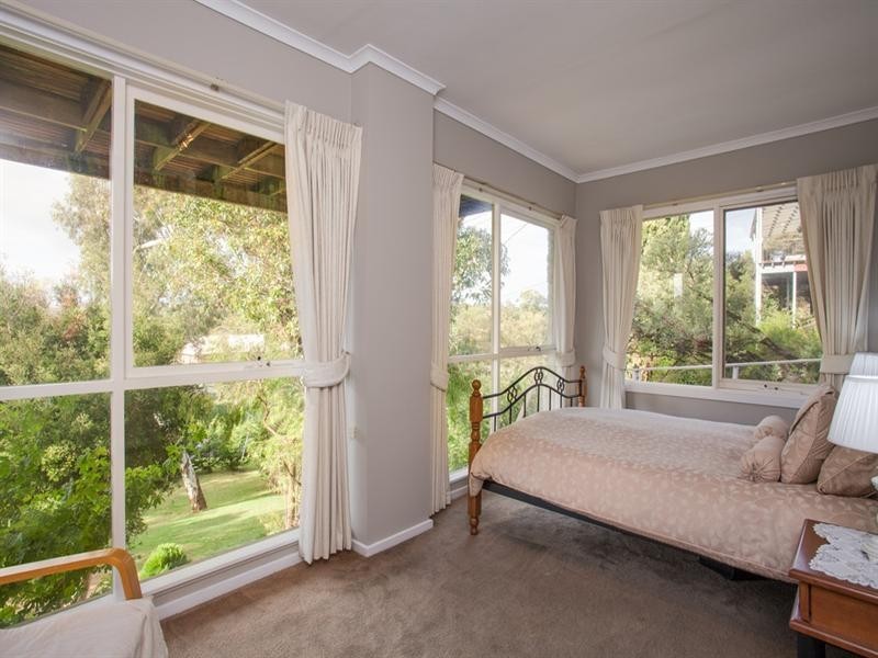 14 Wondaree Street, Rye VIC 3941