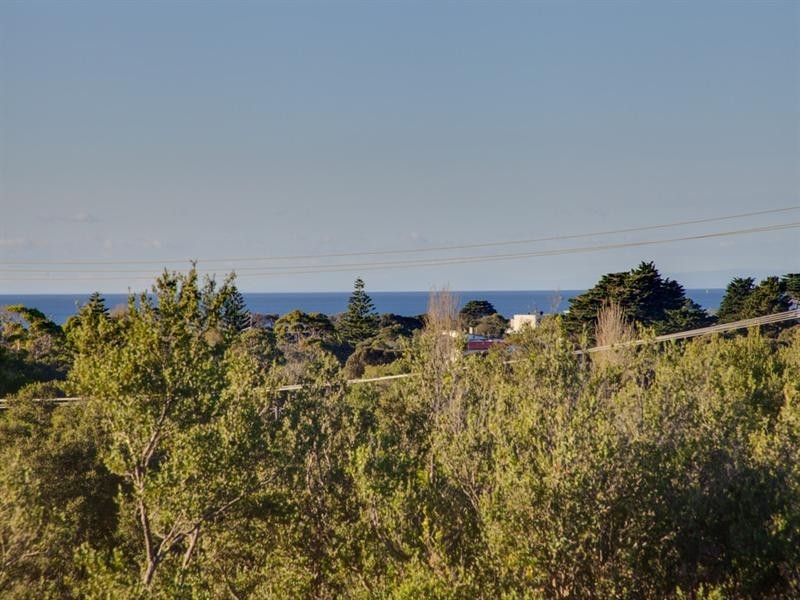 14 Wondaree Street, Rye VIC 3941