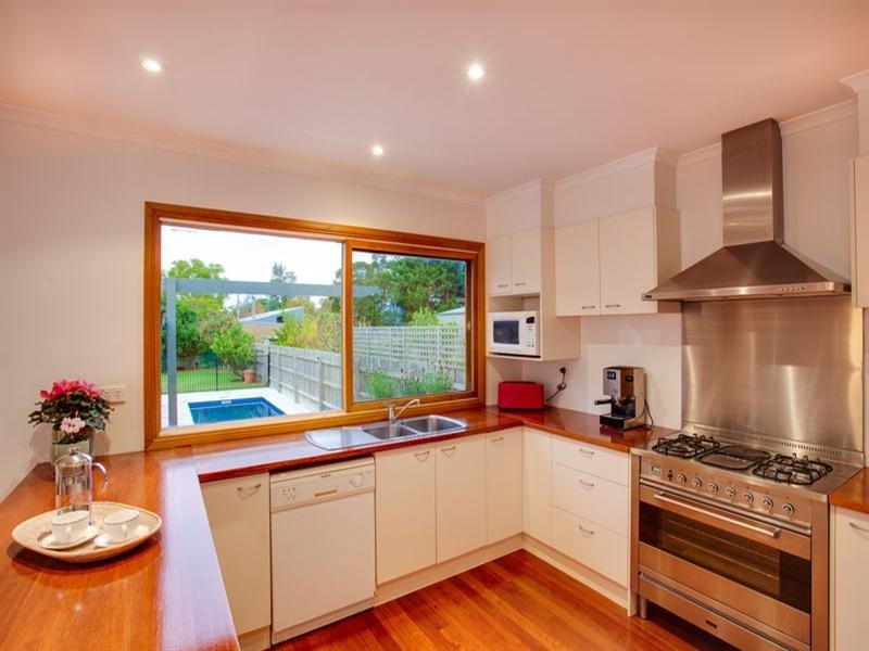 14 Bona Street, Tootgarook VIC 3941