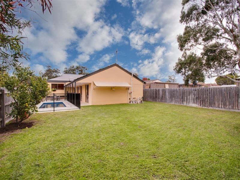 14 Bona Street, Tootgarook VIC 3941