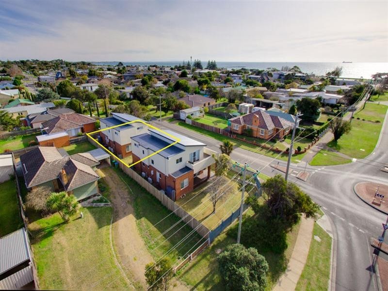 1B Sullivan Street, Rye VIC 3941