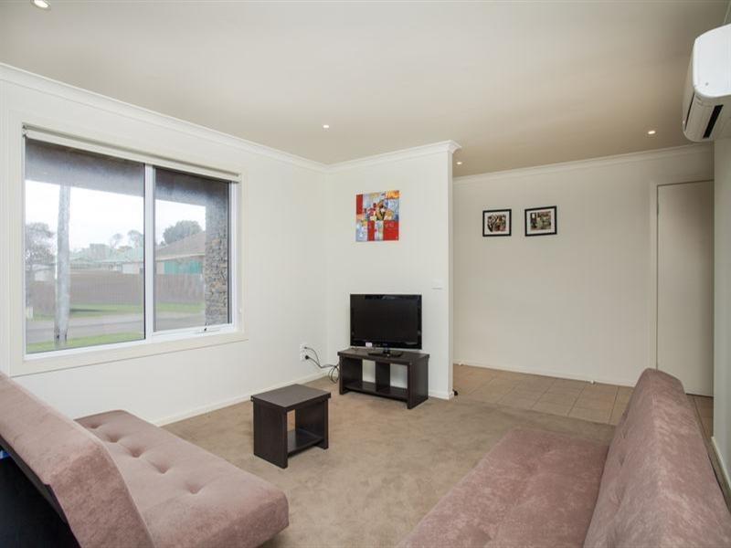 1B Sullivan Street, Rye VIC 3941