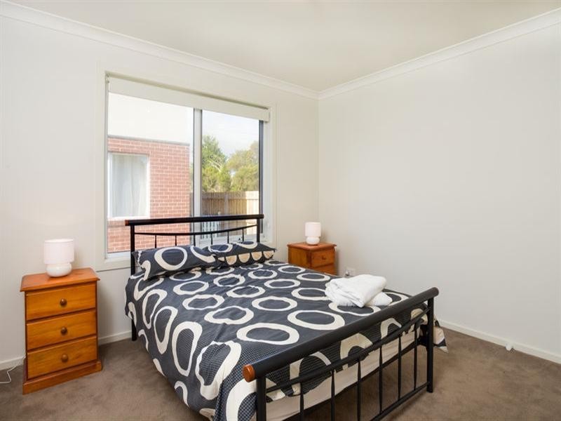 1B Sullivan Street, Rye VIC 3941