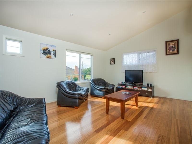 1B Sullivan Street, Rye VIC 3941