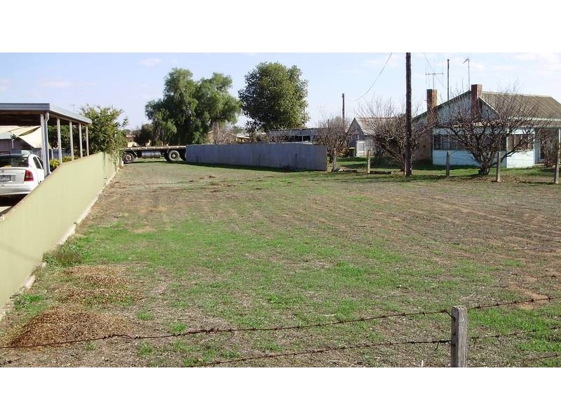 15 – 17 Pinnegar Street, Yarrawonga VIC 3730