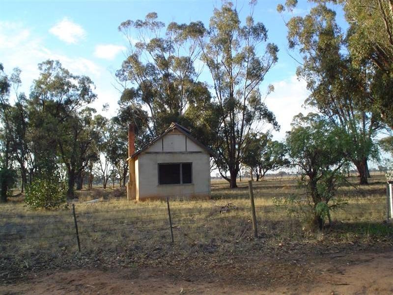 Pelluebla – Benalla Road, Yarrawonga VIC 3730