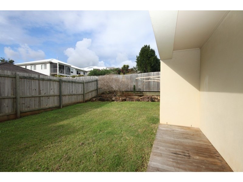 32 Kensington Drive, Cooroy QLD 4563