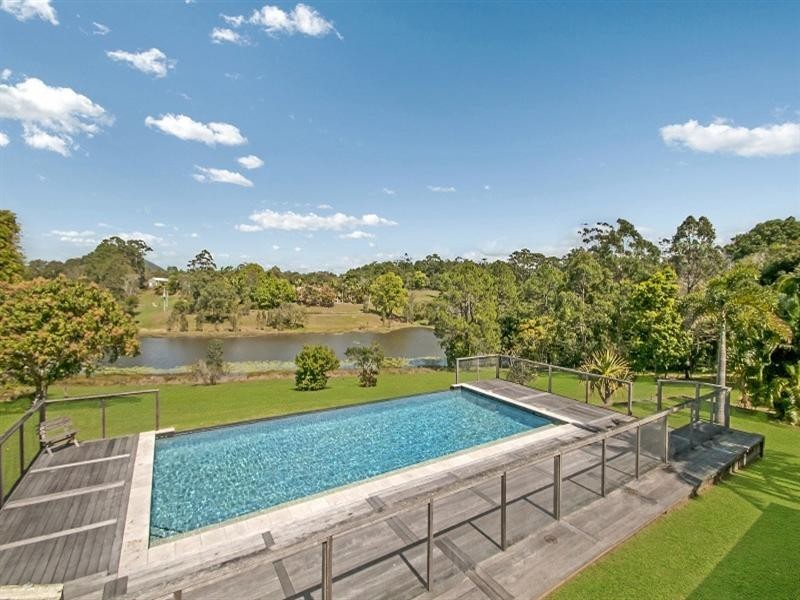 82 Cooks Road, Tinbeerwah QLD 4563