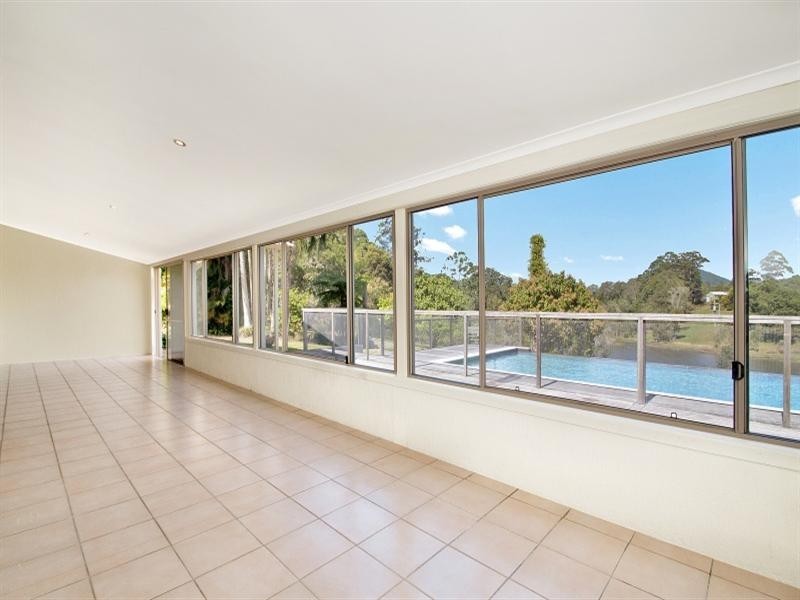 82 Cooks Road, Tinbeerwah QLD 4563