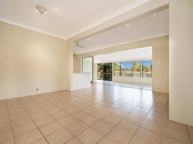 82 Cooks Road, Tinbeerwah QLD 4563