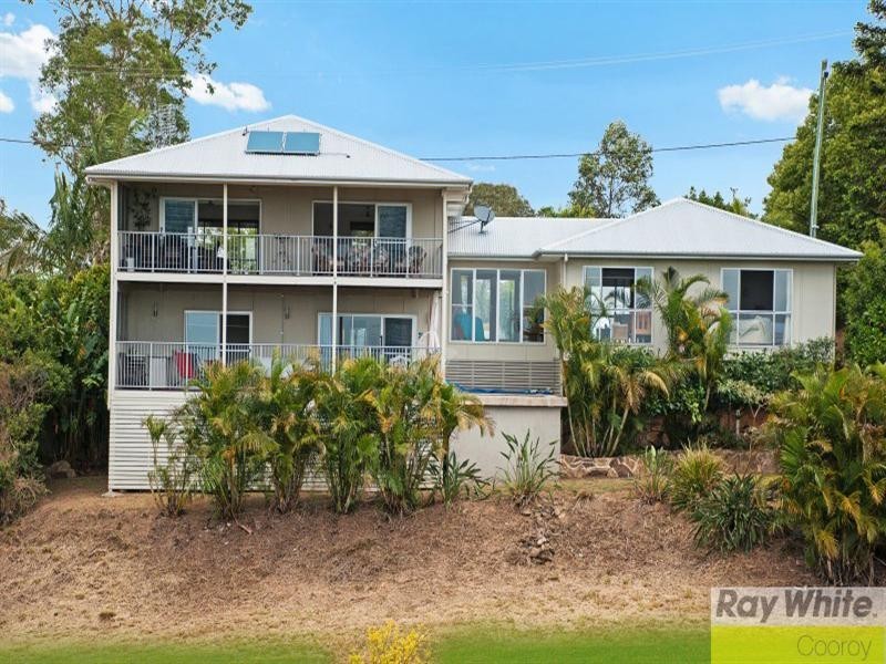 4a Pine Tree Drive West, Lake Macdonald QLD 4563