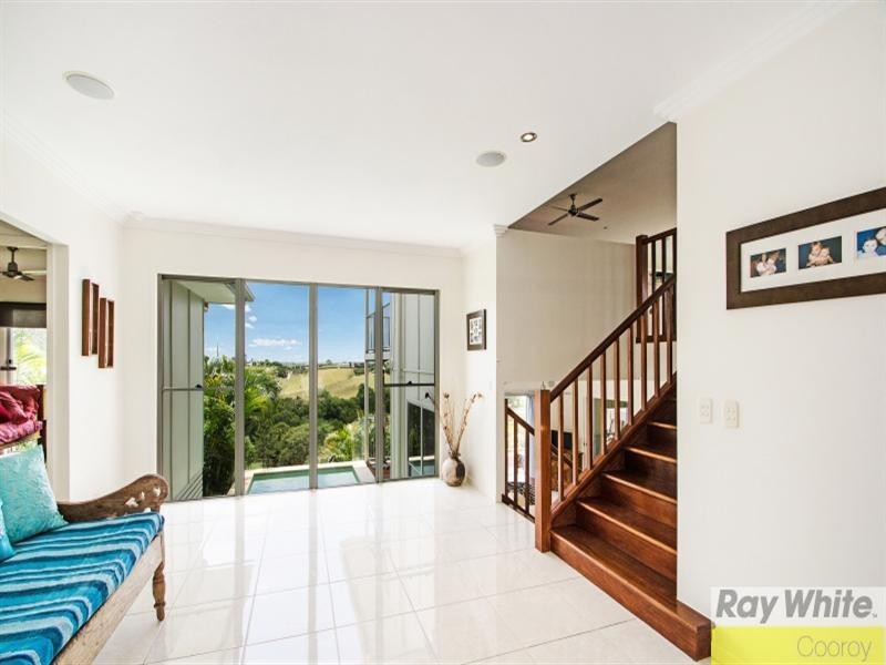 4a Pine Tree Drive West, Lake Macdonald QLD 4563