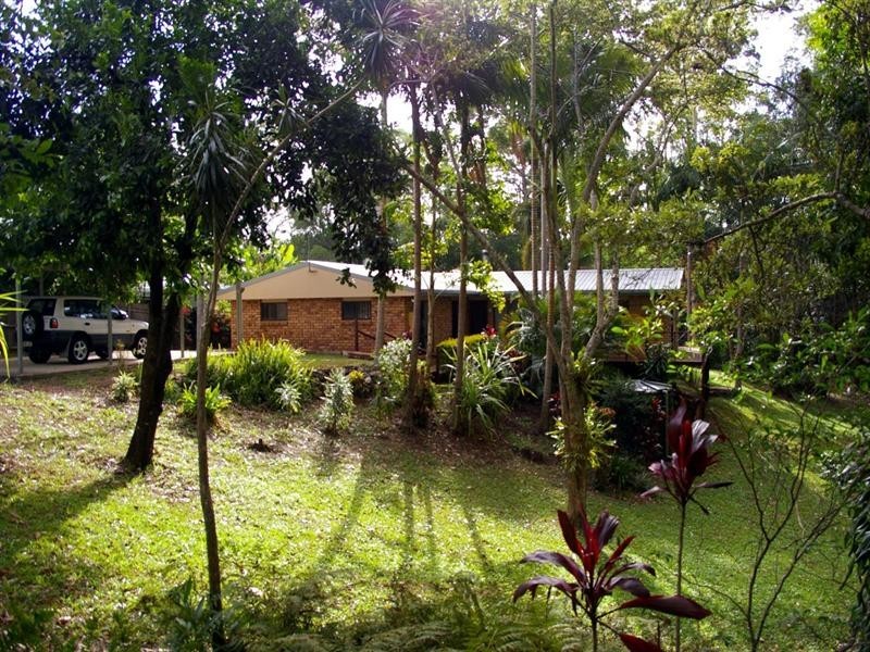 9 Ponderosa Drive, Cooroy QLD 4563