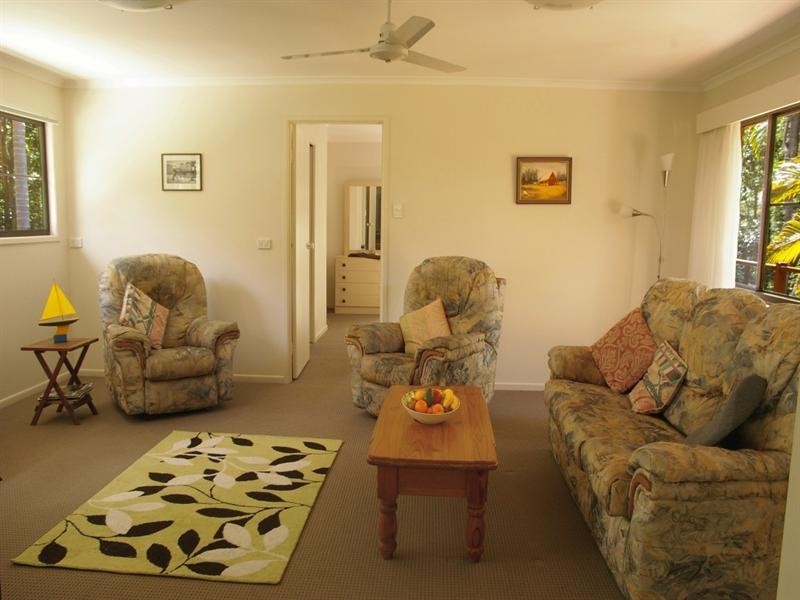 9 Ponderosa Drive, Cooroy QLD 4563