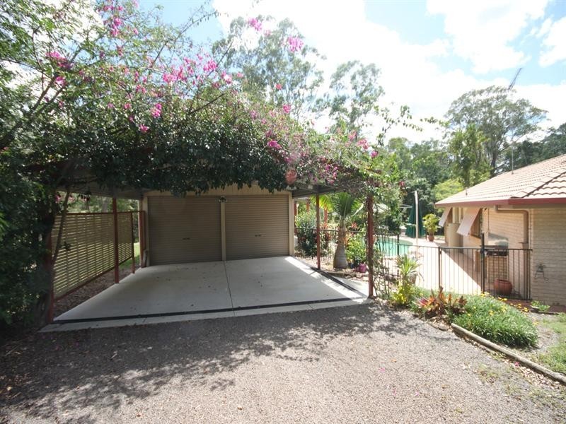 7 Highfield Rise, Pomona QLD 4568