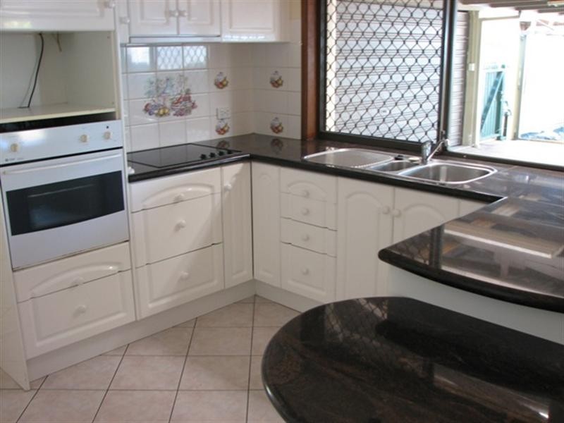 5 Overlander Avenue, Cooroy QLD 4563