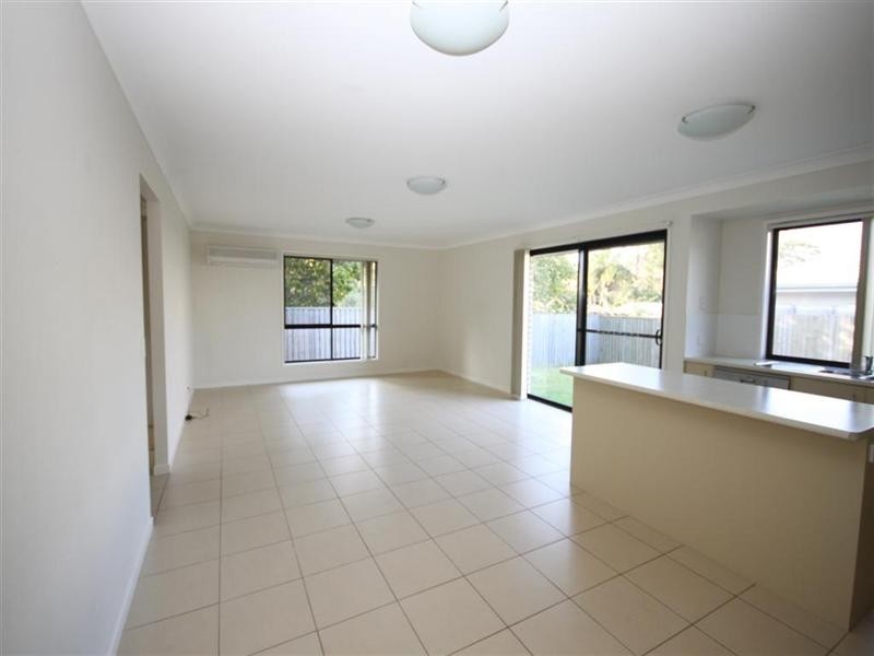 7 Prospect Place, Cooroy QLD 4563