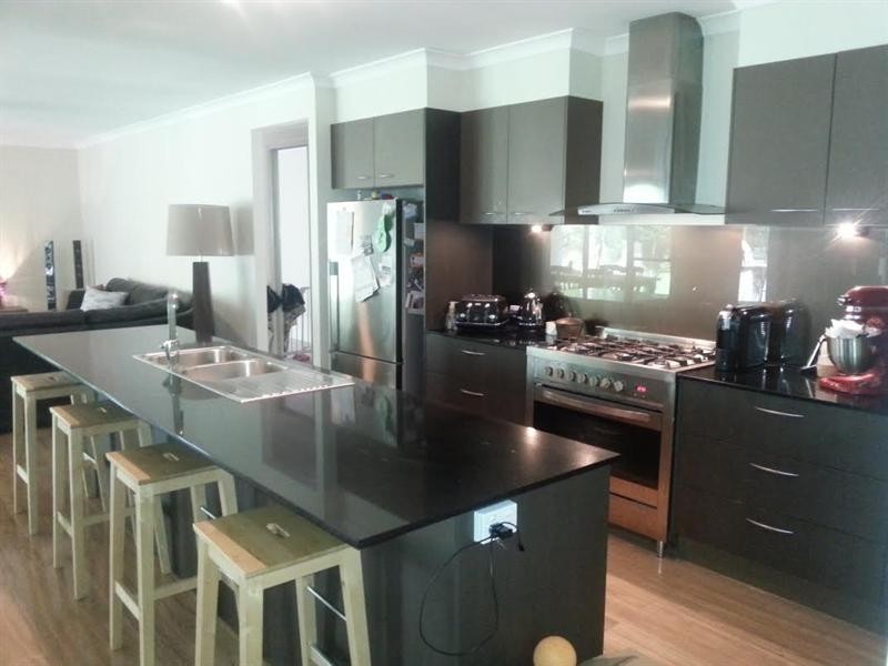 76 Stratford Park Drive, Pomona QLD 4568