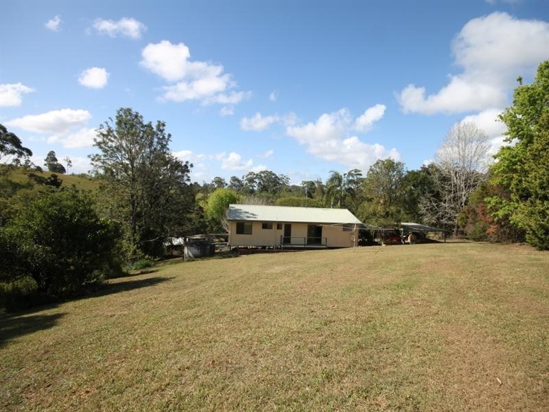 8 Acacia Lane, Cooroy QLD 4563