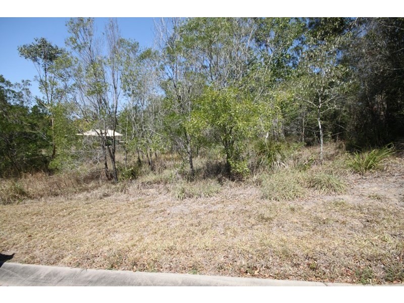 32 Kamala Drive, Lake Macdonald QLD 4563