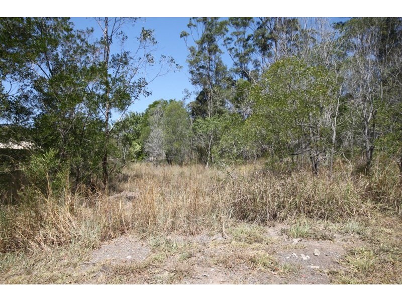 32 Kamala Drive, Lake Macdonald QLD 4563