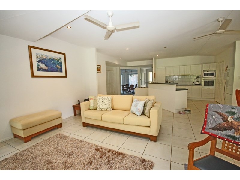 11 Flooded Gum Place, Black Mountain QLD 4563