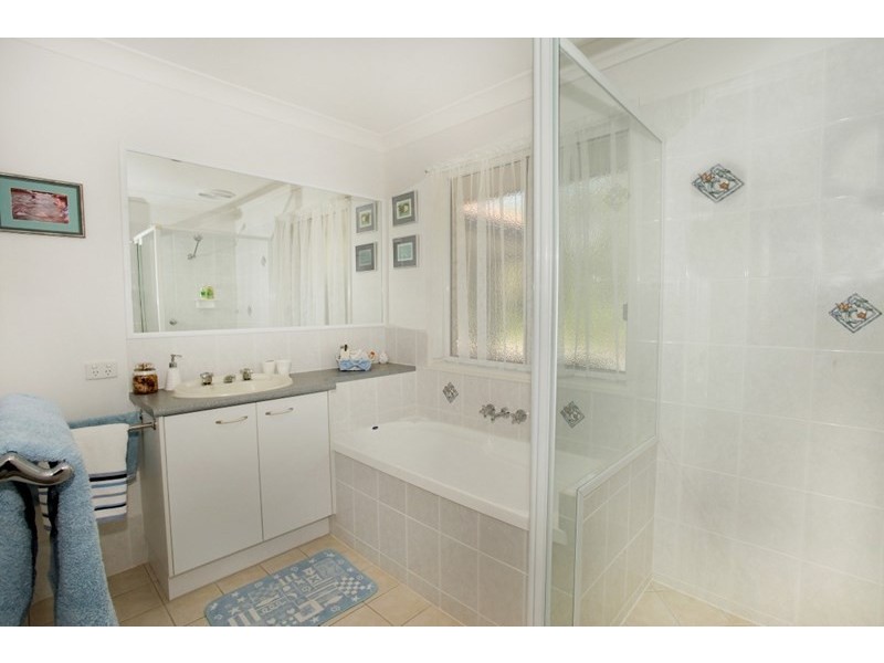 11 Flooded Gum Place, Black Mountain QLD 4563