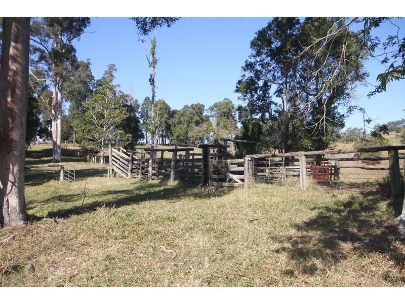 66 Coles Creek Road, Cooran QLD 4569