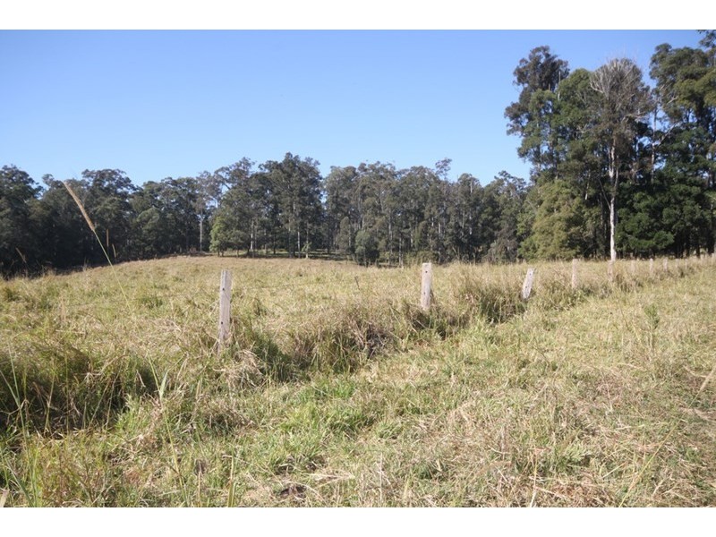 66 Coles Creek Road, Cooran QLD 4569