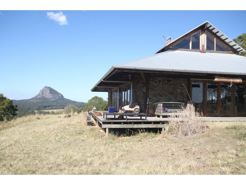 318 Schreibers Road, Cooran QLD 4569