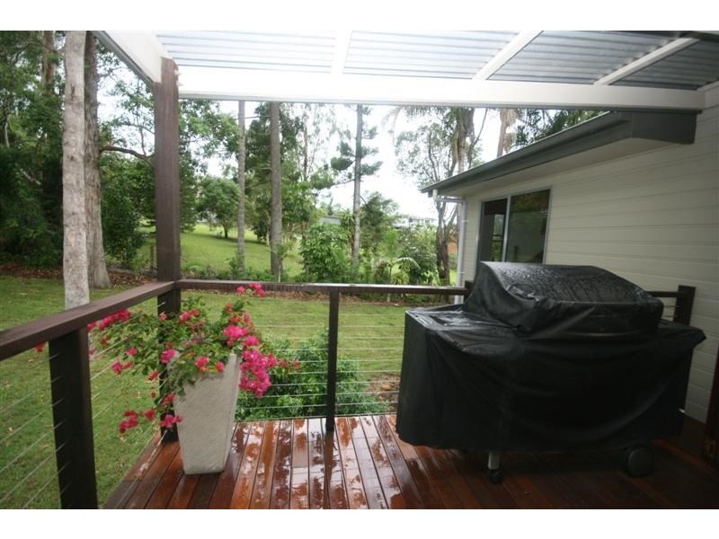 36 Lake Macdonald Drive, Cooroy QLD 4563