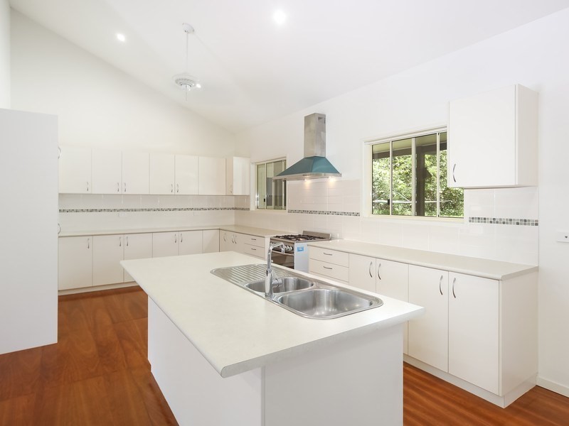 54 Stratford Park Drive, Pomona QLD 4568