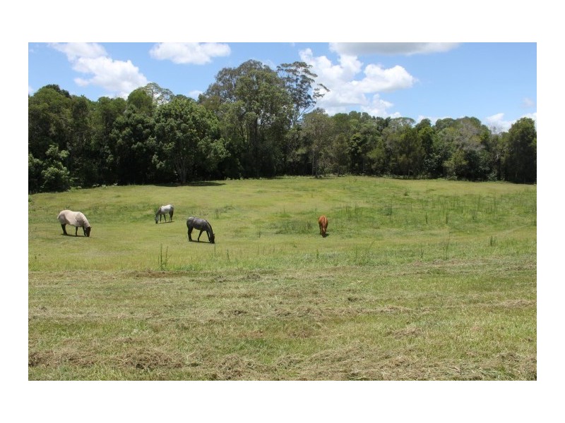 267 Tandur-Traveston Road, Traveston QLD 4570