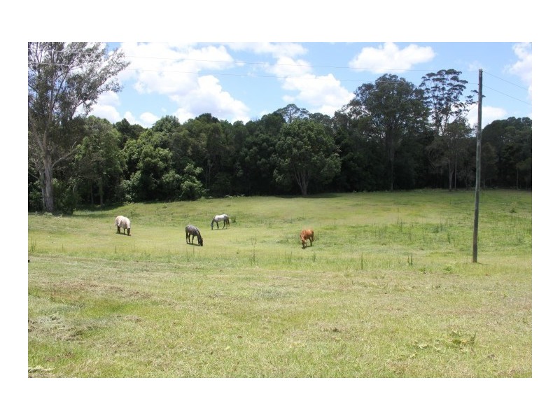 267 Tandur-Traveston Road, Traveston QLD 4570