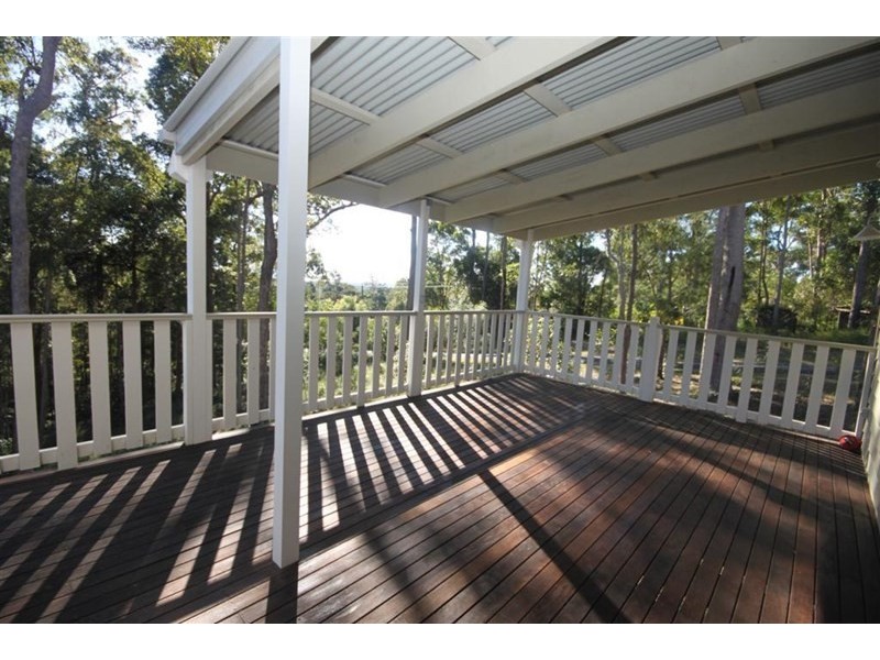 10 Forest Acres Drive, Lake Macdonald QLD 4563