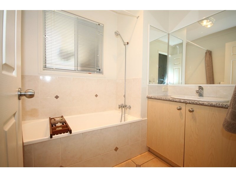 30 Lake Macdonald Drive, Cooroy QLD 4563