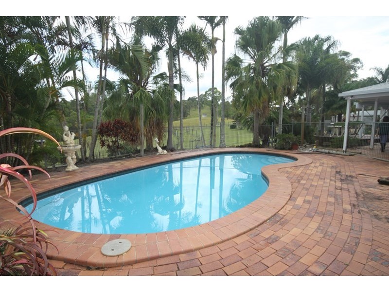 110 Thomason Road, Traveston QLD 4570