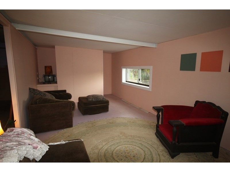 110 Thomason Road, Traveston QLD 4570