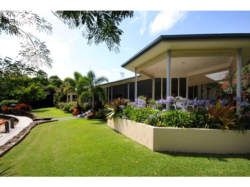 4 Flindersia Drive, Traveston QLD 4570